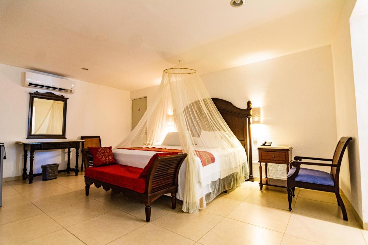 Hotel Maria Jose Mérida Exteriör bild