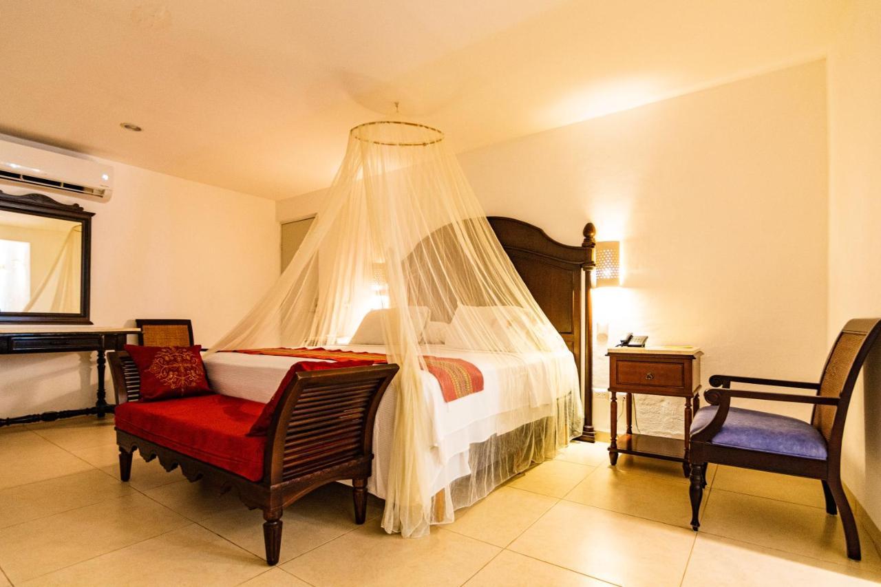 Hotel Maria Jose Mérida Exteriör bild