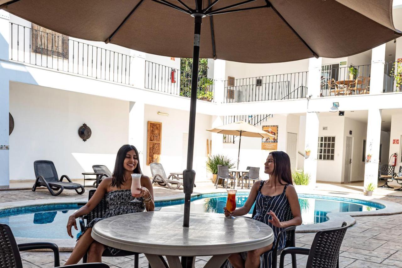 Hotel Maria Jose Mérida Exteriör bild