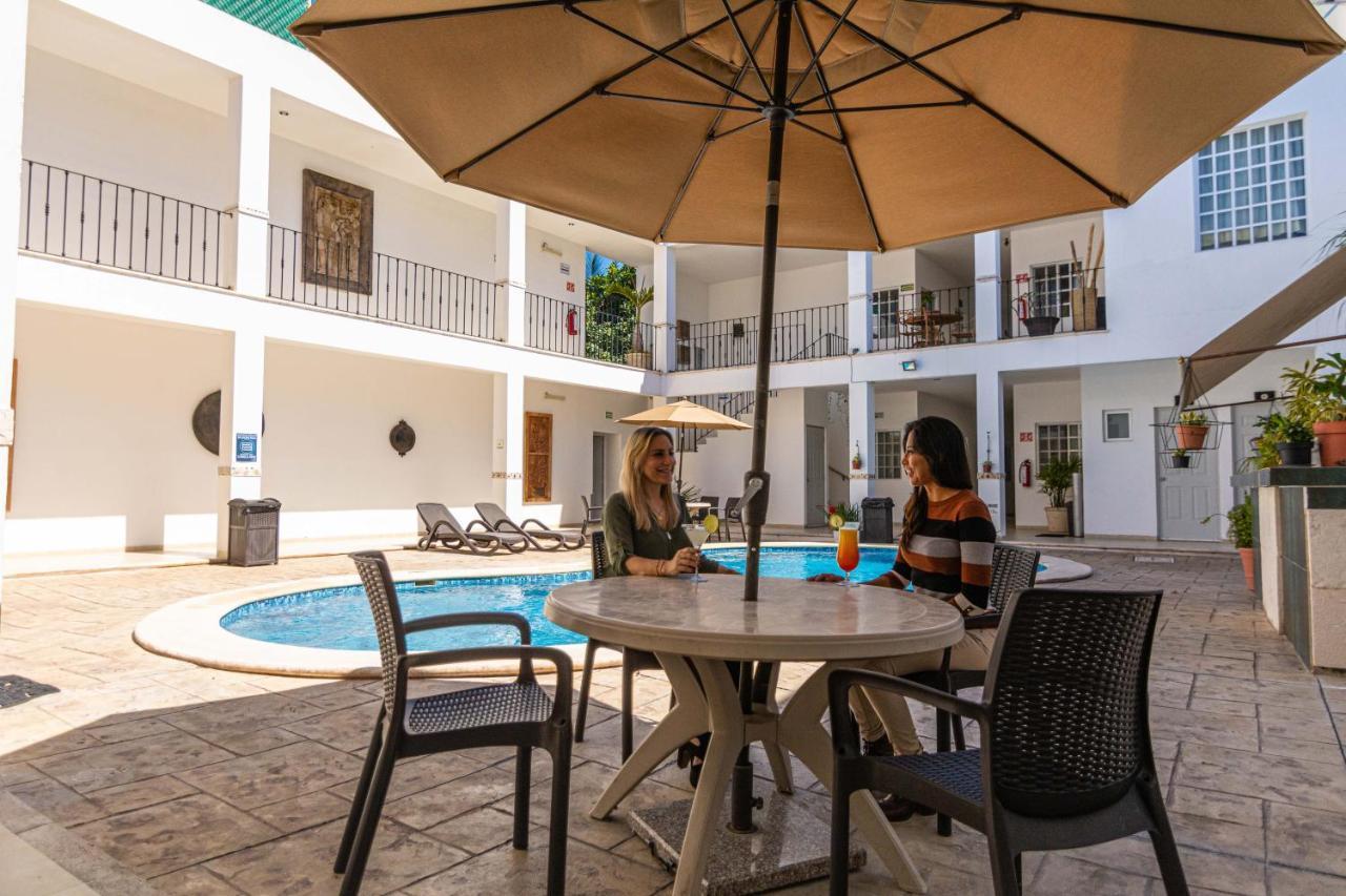 Hotel Maria Jose Mérida Exteriör bild