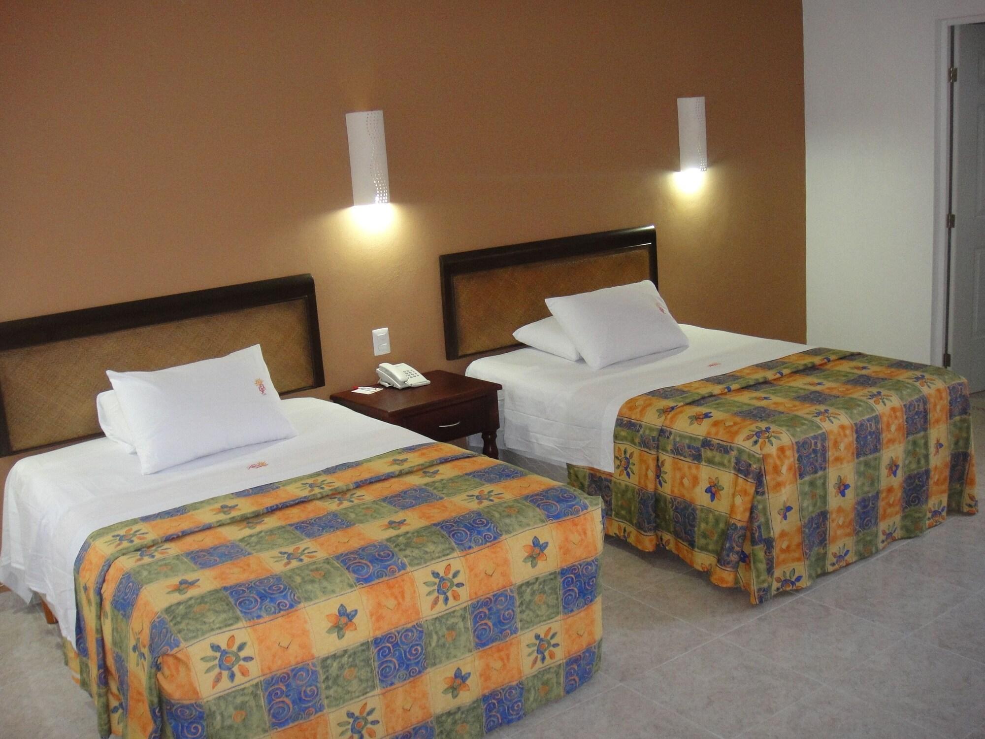 Hotel Maria Jose Mérida Exteriör bild