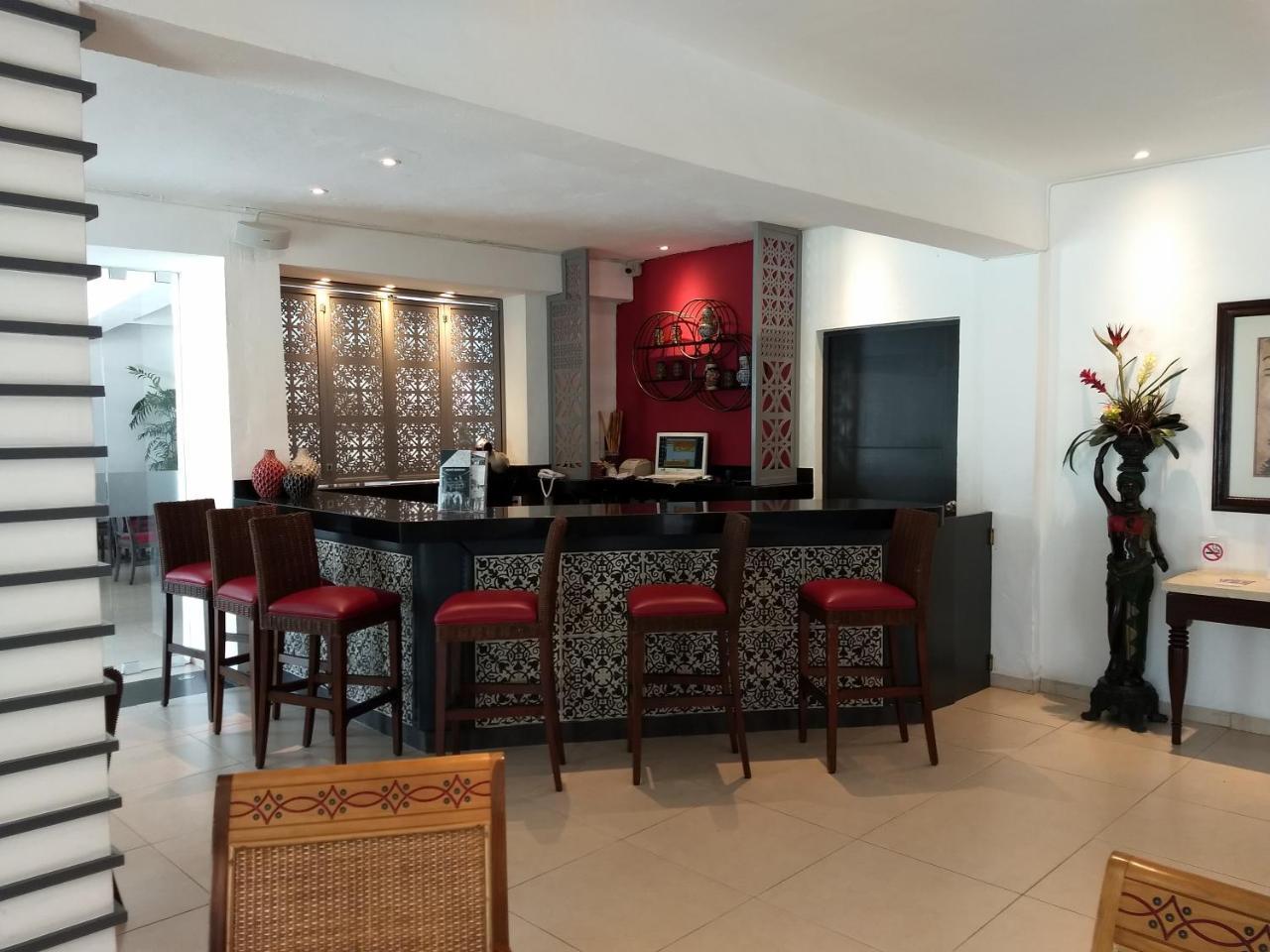 Hotel Maria Jose Mérida Exteriör bild